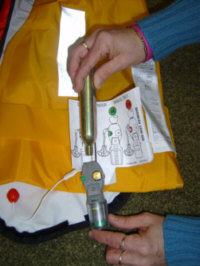 Rearming and Maintaining your Lifejacket (3)